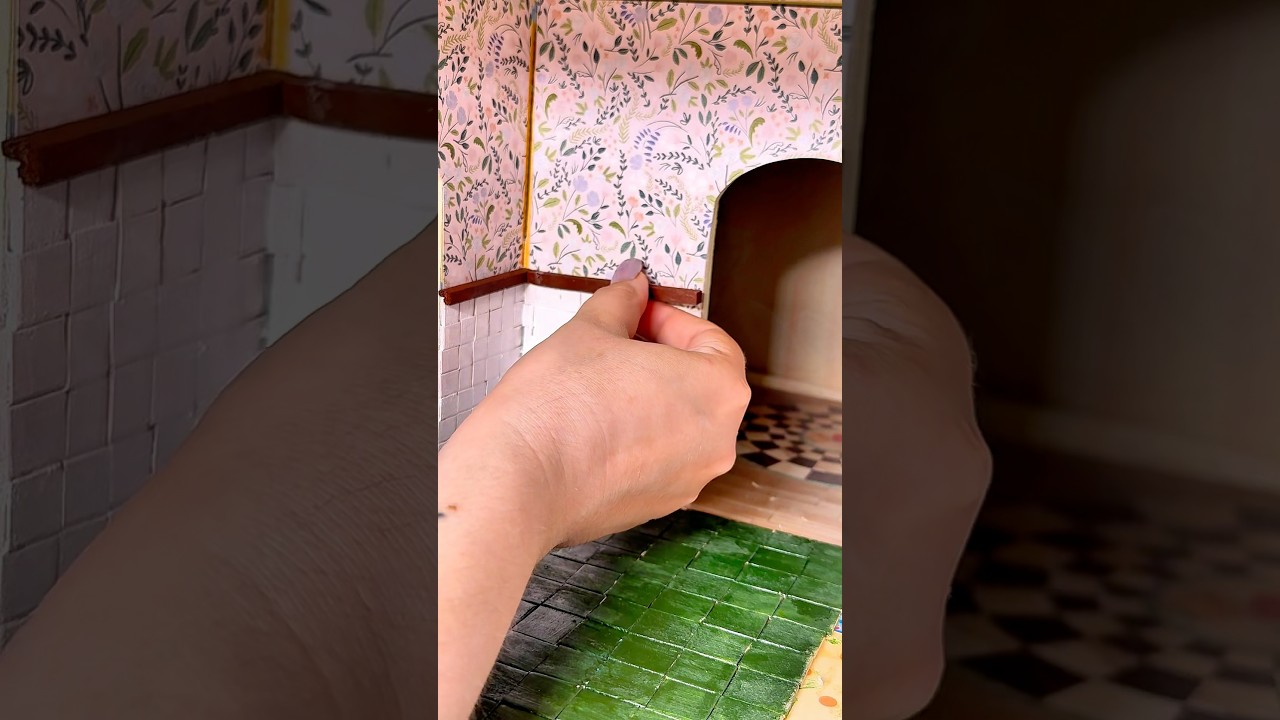 #diy #tinyhome #miniature #diyminihouse #minibrands #minihouse #dollhouse