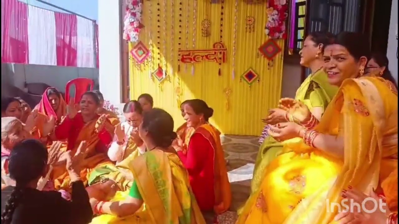 Aaj Hai Jolly grant mein lokgeeton ke sath,Mangal snan