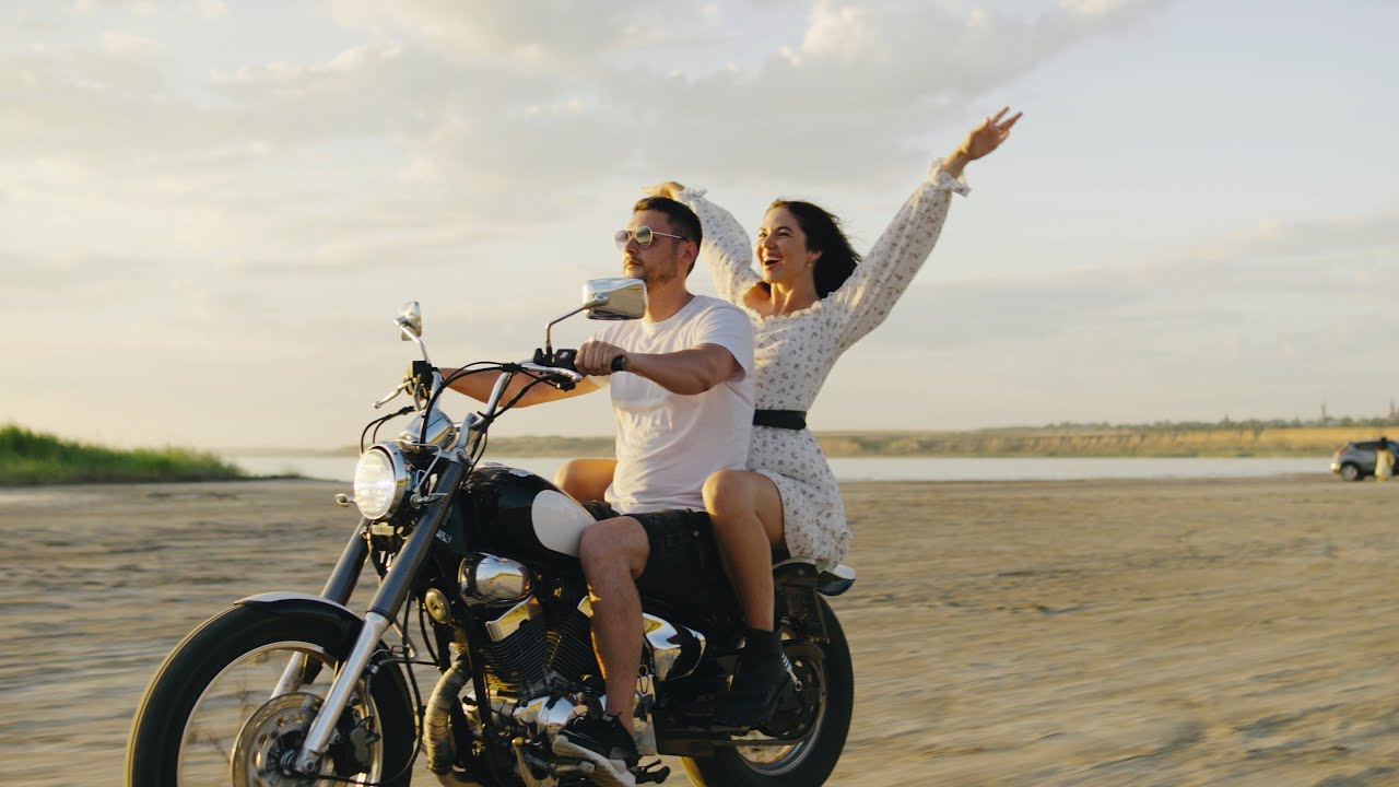 Housenick - Good Time ➧ 4K (UHD) Video