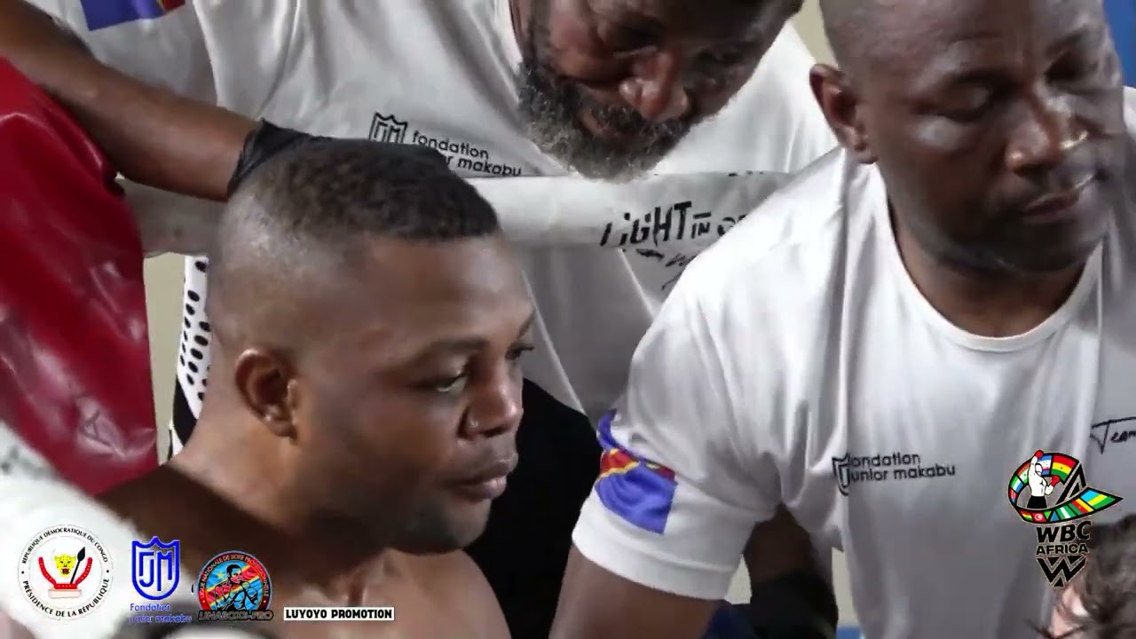 JUNIOR MAKABU ILUNGA DE LA  RDC  VS DODZI KEMEH DU GANAH  DÉFENSE DE LA WBC AFRIQUE 5 SEPTEMBER 2025