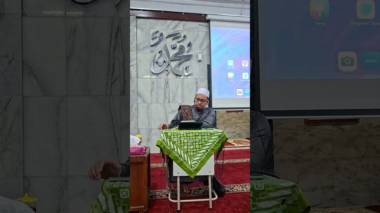Kajian Sullamut Taufiq bersama KH. Ahmad Itqonul Himam Rantau, Lc MA (Gus Itqon) Rabu ba'da Magrib.