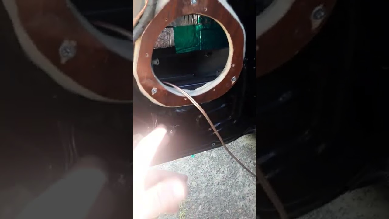 Установка акустики DLS  в Opel Vectra C