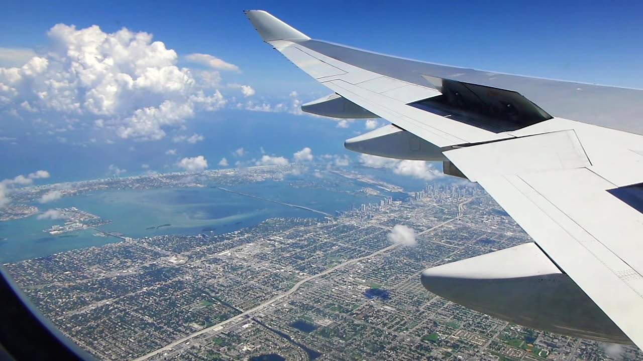 Beautiful views while landing at Miami International Airport (MIA), Florida