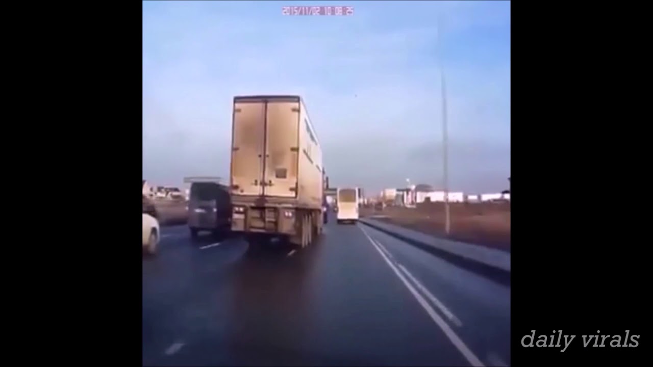 most viral accidents wins & fails of 2016-2017 | Amazing truck drivers