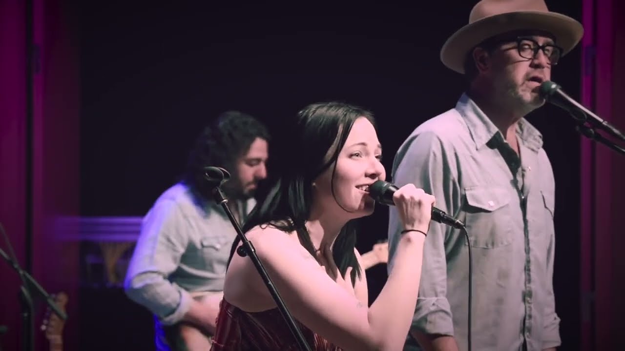 Live from Laurel Canyon - Natural Woman (CAROLE KING)