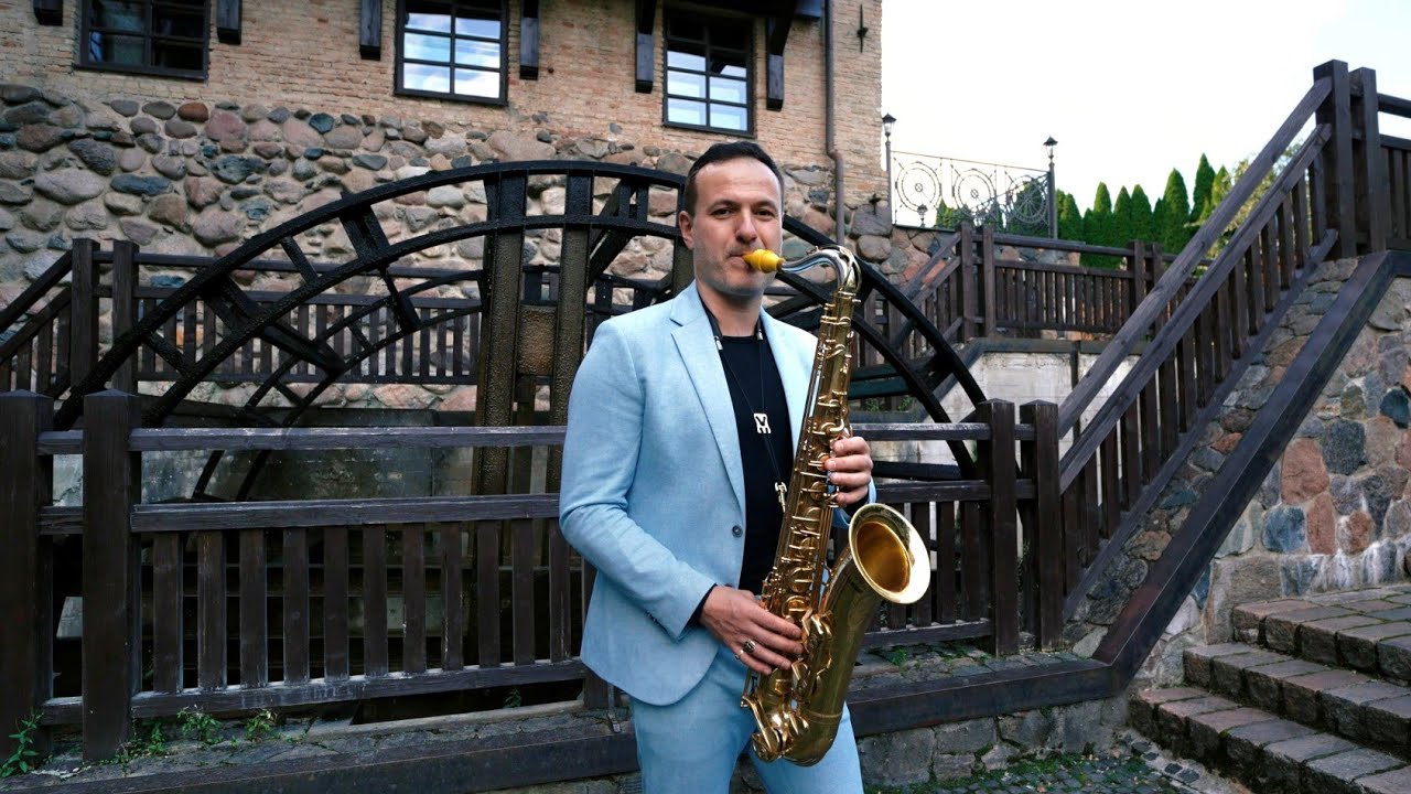 The Beatles - And I Love Her (Saxophone Cover)