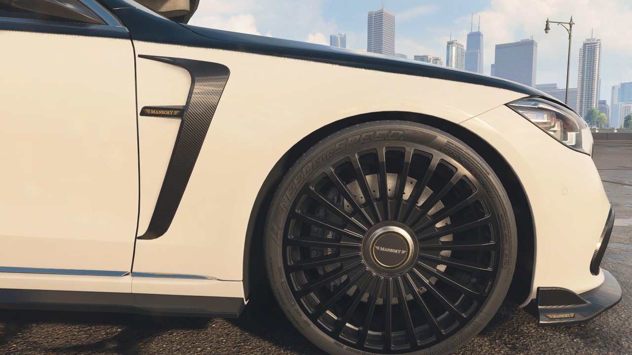 Mansory Maybach S680 Speeding Through Traffic