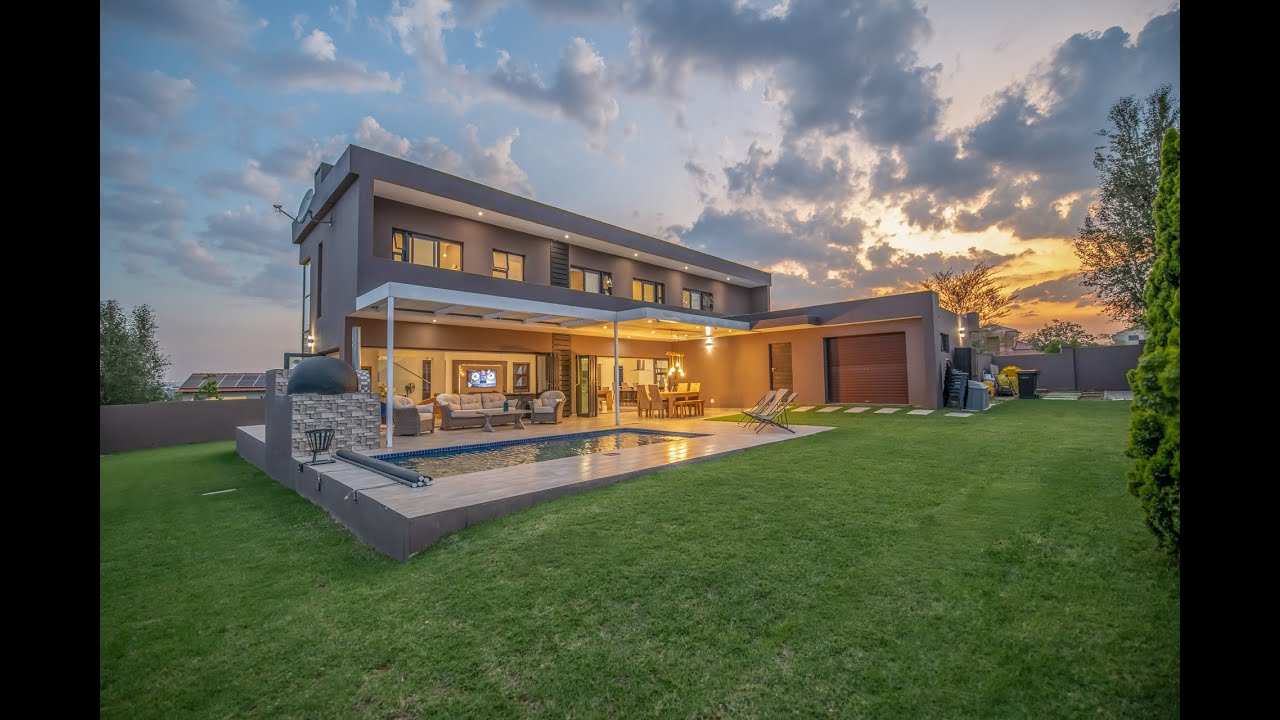 Waypoint Real Estate Midstream presents Mt Augusta Drive, Midlands