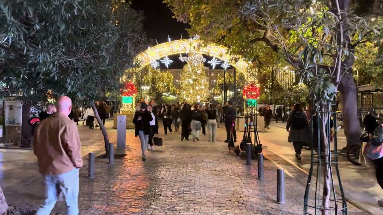 Walking in Greece - 5 Minutes of Real Athens Street Sounds #christmas #athens