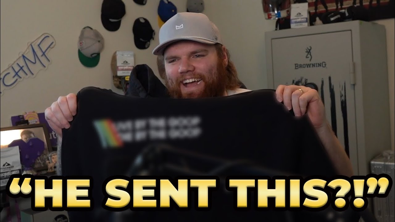 Hutch Accidentally Leaks Burnt Peanut's New Merch On Stream...