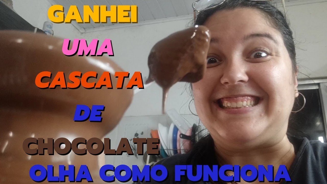 Ganhei uma cascata de chocolate. Olha como funciona...