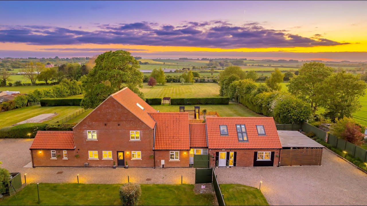 Milestone House & Poppy Cottage, West Ashby, Horncastle - Luxurious Multigenerational Property