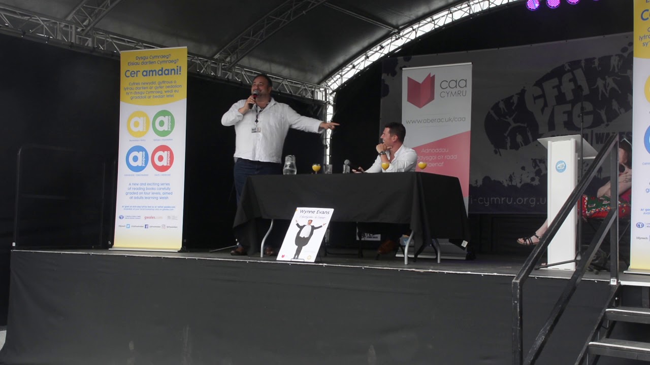 Wynne Evans – O Gaerfyrddin i Go Compare