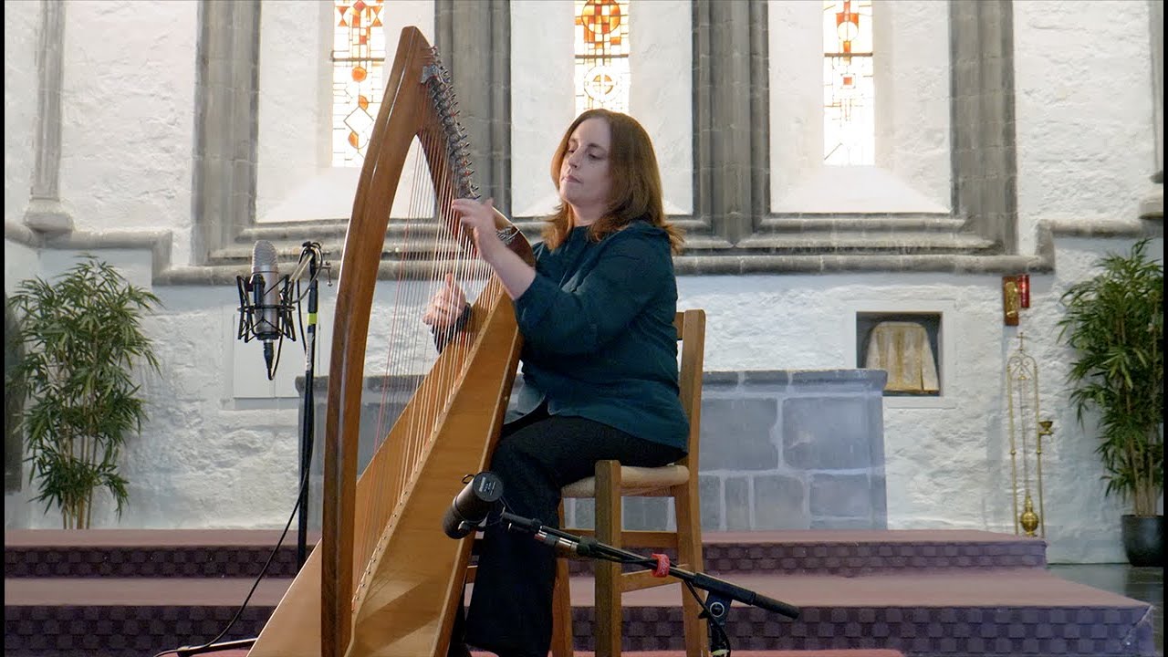 Gráinne Hambly at Ballintubber Abbey | Harp Day 2021