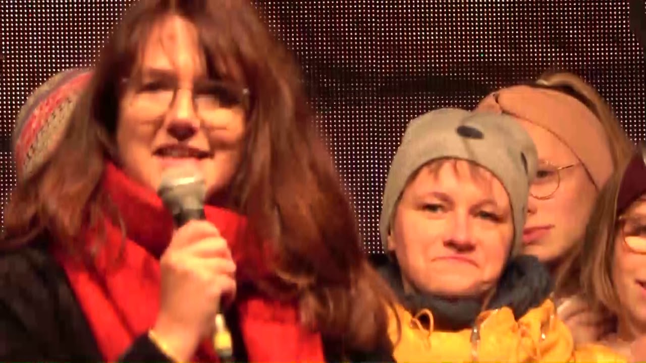Alstätter Weihnachtsmarkts gab Pfarrer Stefan Jürgens seinen Einstand 2019