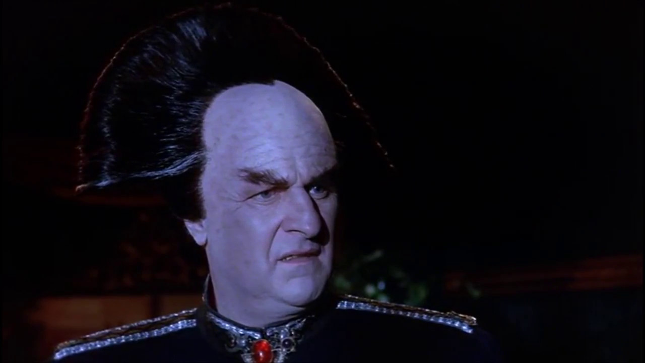Crispy Mr. Morden - B5 S4 E01 The Hour of the Wolf