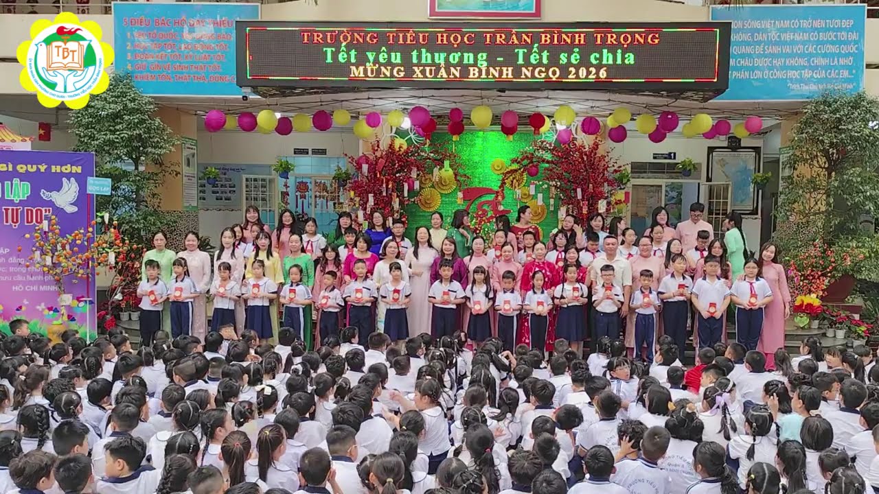 Chúc mừng năm mới - Xuân yêu thương 2026