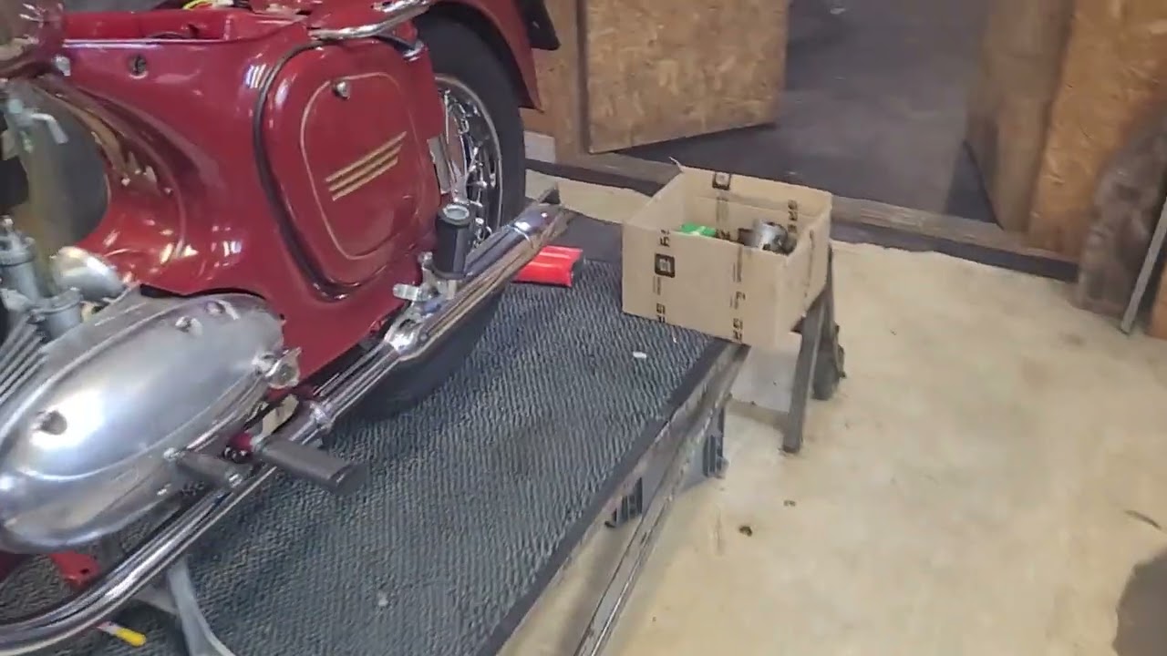 Jawa 350 354 hotovo