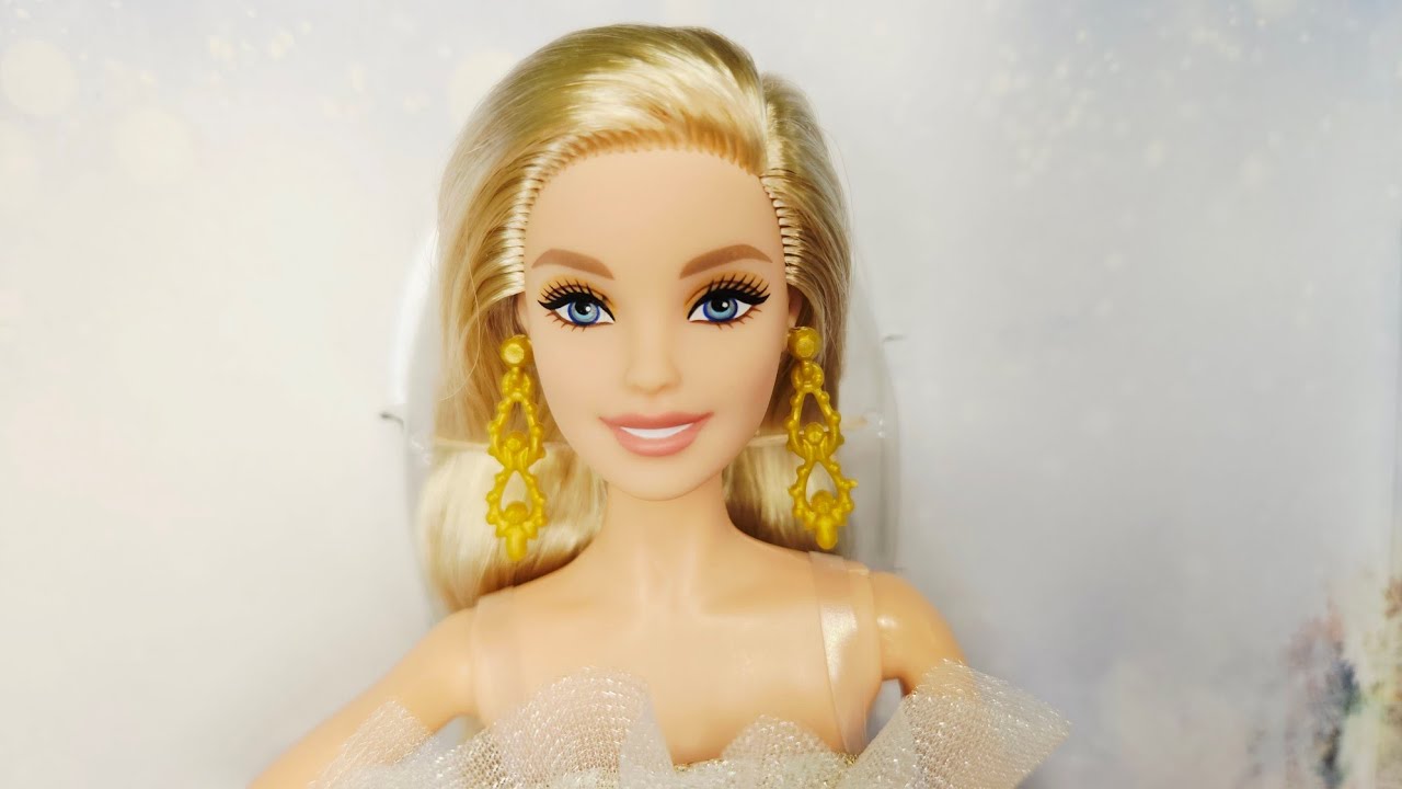 [ReviewNaCaixa] Boneca Barbie Collector Holiday 2025 (PT-BR)
