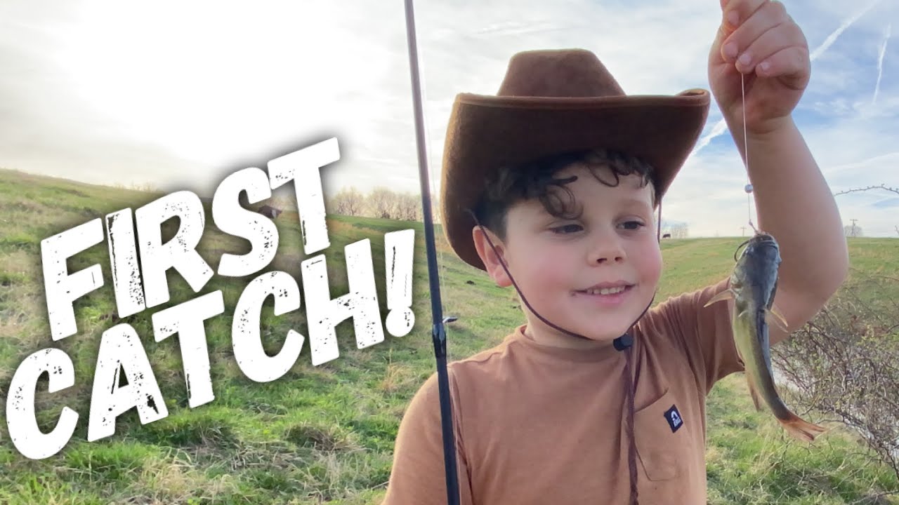 Первая семейная рыбалка!