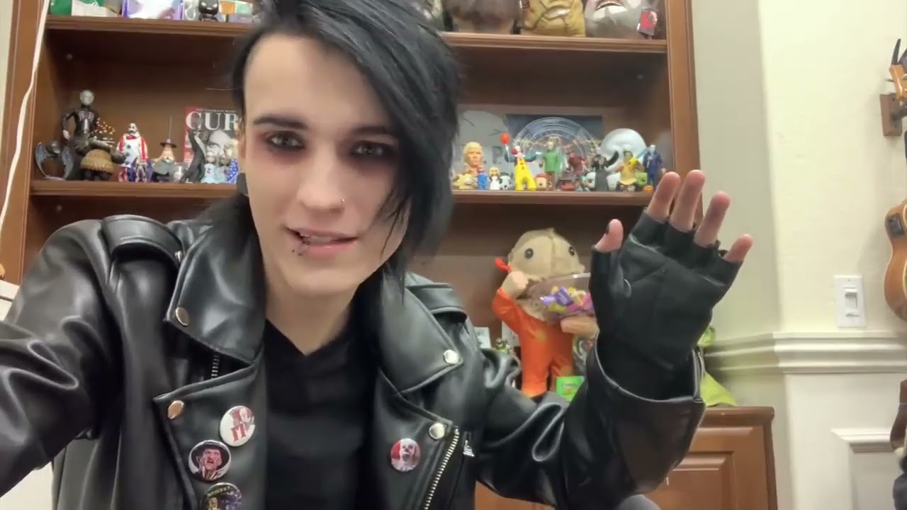 Johnnie Guilbert: Onision Is Disturbing (Re-upload)