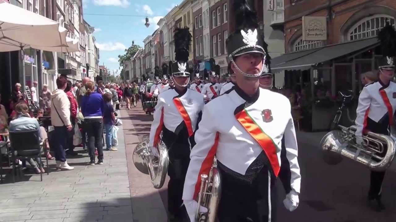 Streetparade  taptoe 's Hertogenbosch