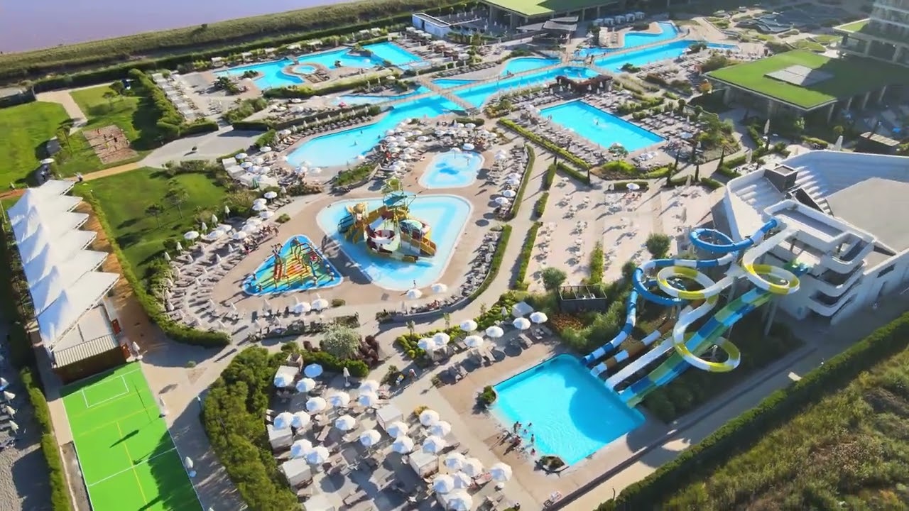 Hotel Wave Resort Drone 4K