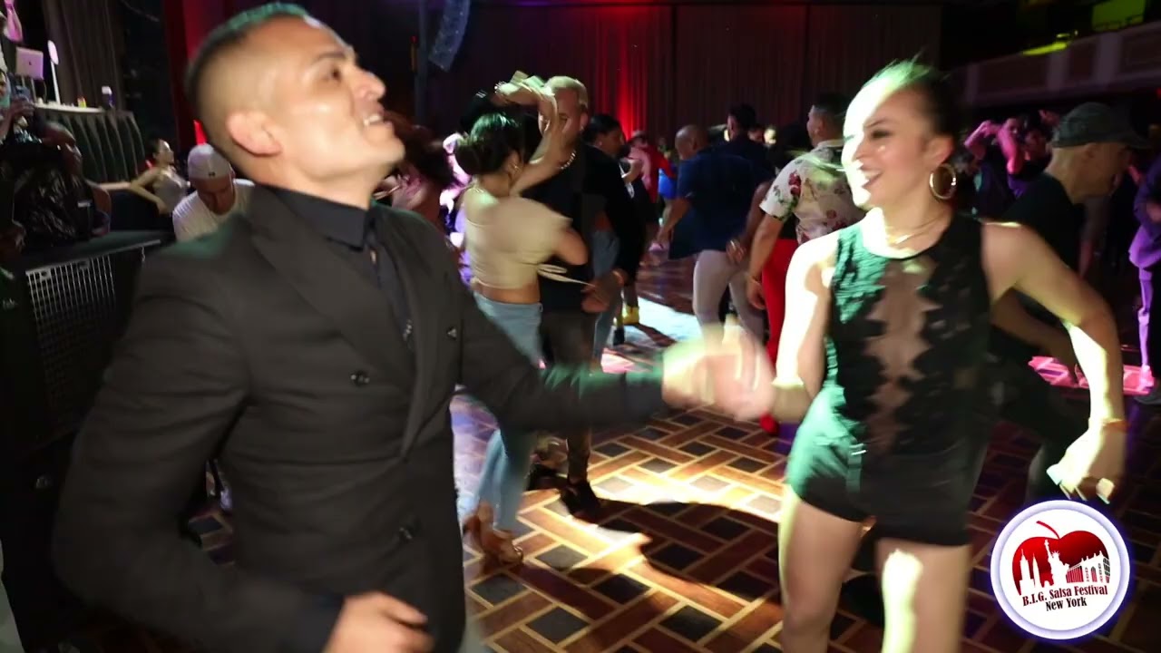 SOCIAL WTH Natasha Karp social dancing at the BIG Salsa Festival 🔥⚡️🌪️
