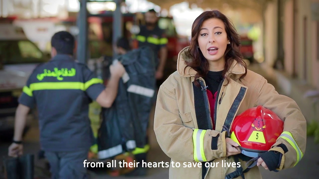 A message and a #ChristmasTree to honor the heroes of the Lebanese Civil Defence -