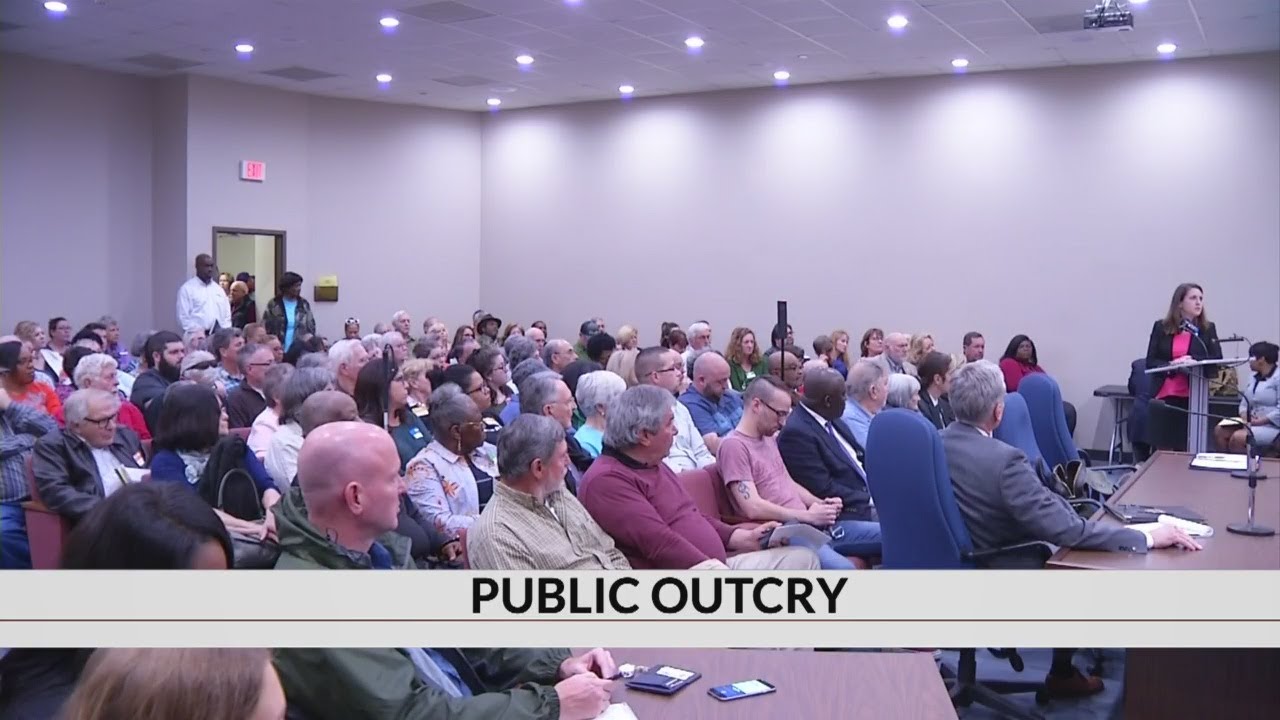 Concerned customers pack Duke Energy rate hike meeting