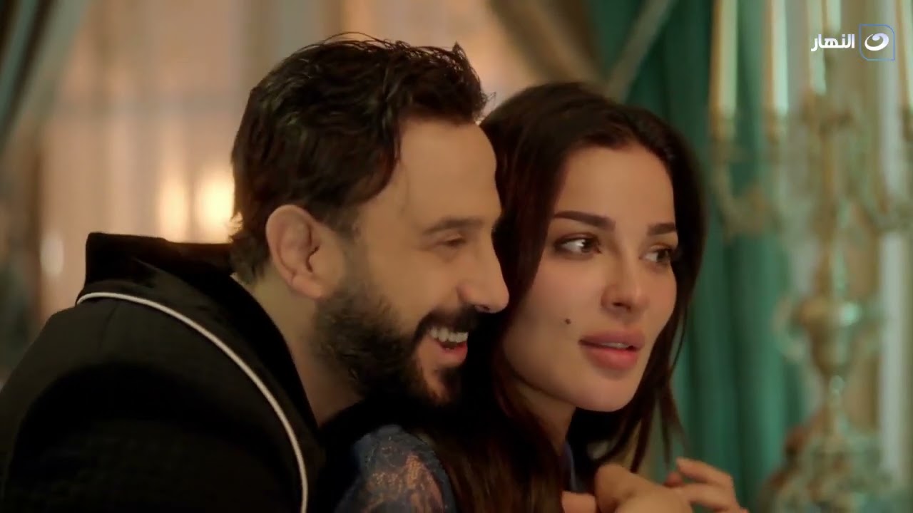 مسلسل خمسة ونص | المشاكل شكلها هتبدى بدرى بين عيلة غانم والدكتورة بيان