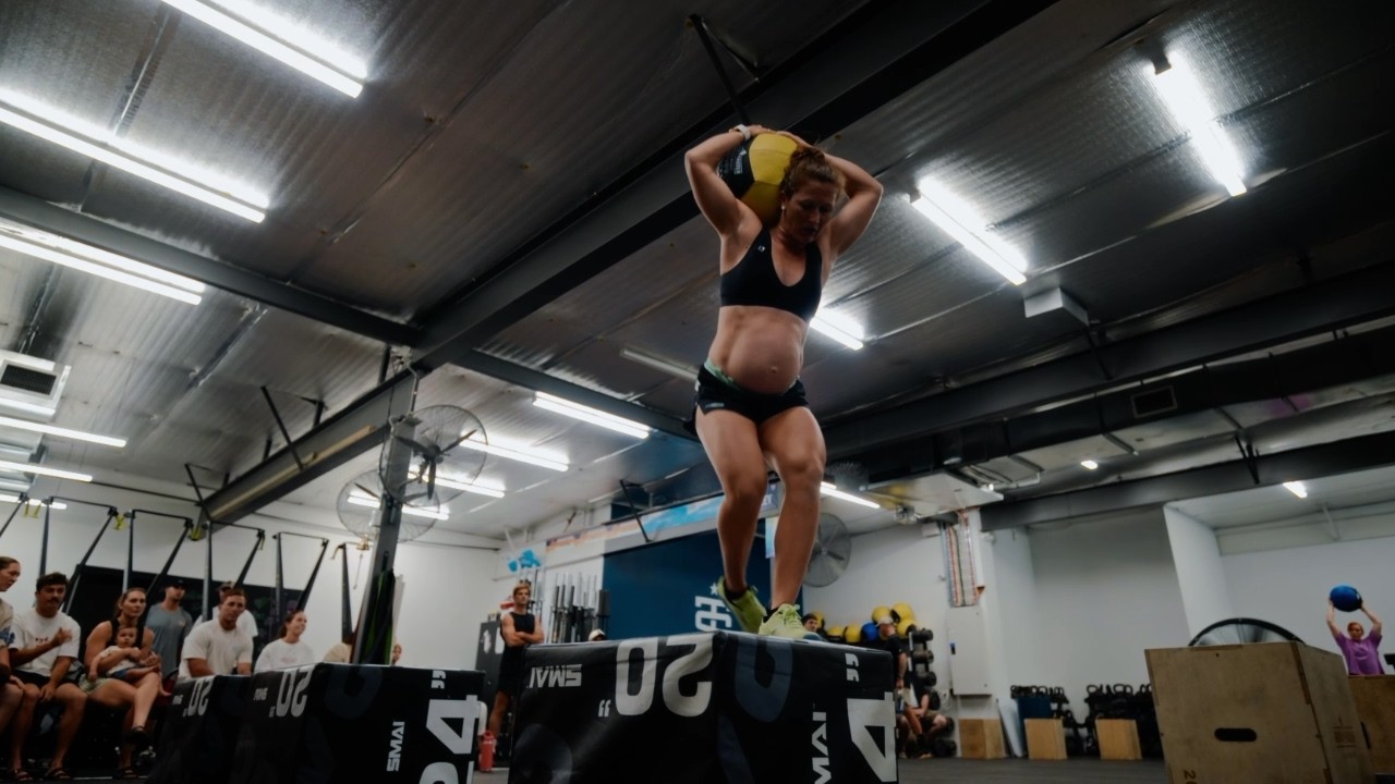 TIA CLAIR TOOMEY AND SHANE ORR TAKEN ON 26.1