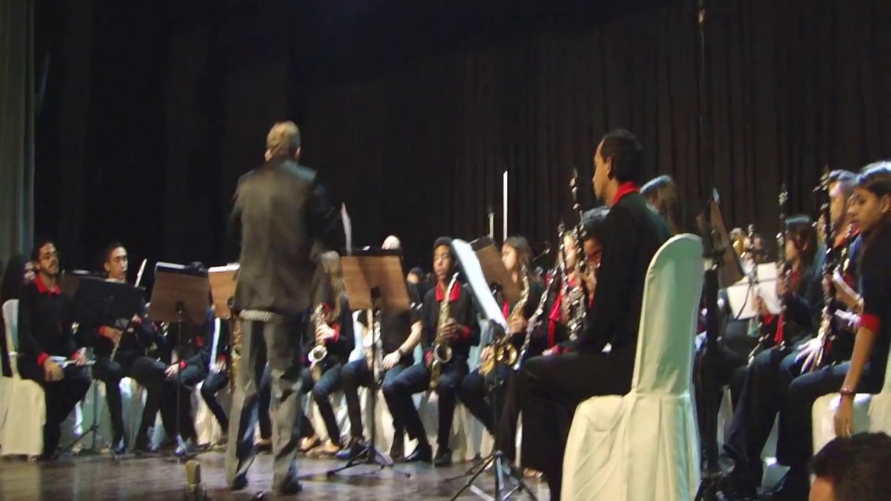 SUPER BREGA- Arr. Fábio Mesquita. Adpt. Jorge Nobre - BANDA FILARMÔNICA DE CRUZETA