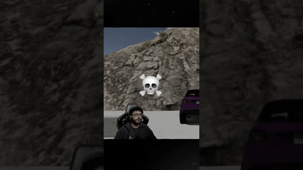 @CarryMinati  reacted on Free Fire☠️