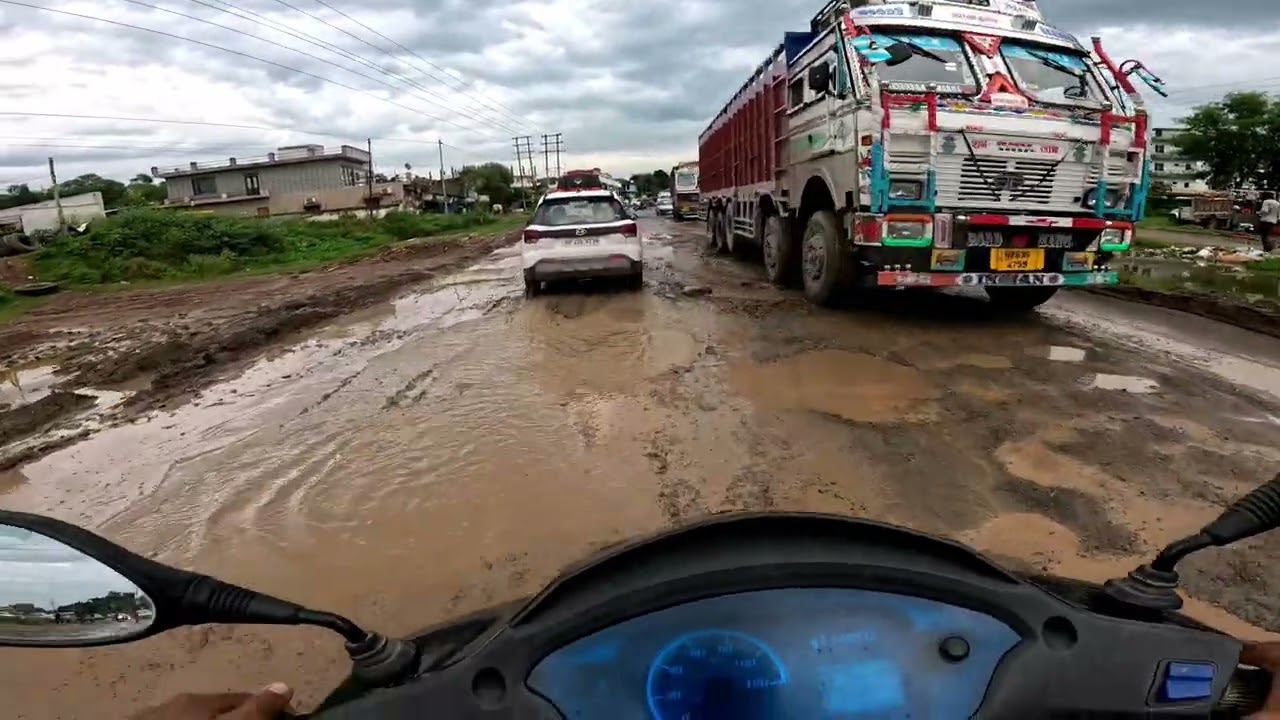 Itni buri halat hai nalagarh baddi road 🛣️#ak2612s #road #motoride #motovlog #minivlog 