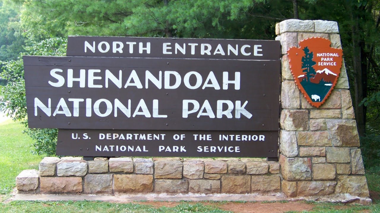 Skyline Drive: Shenandoah National Park