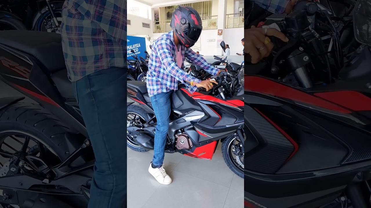 Updated Bajaj Pulsar RS200 Black Colour 