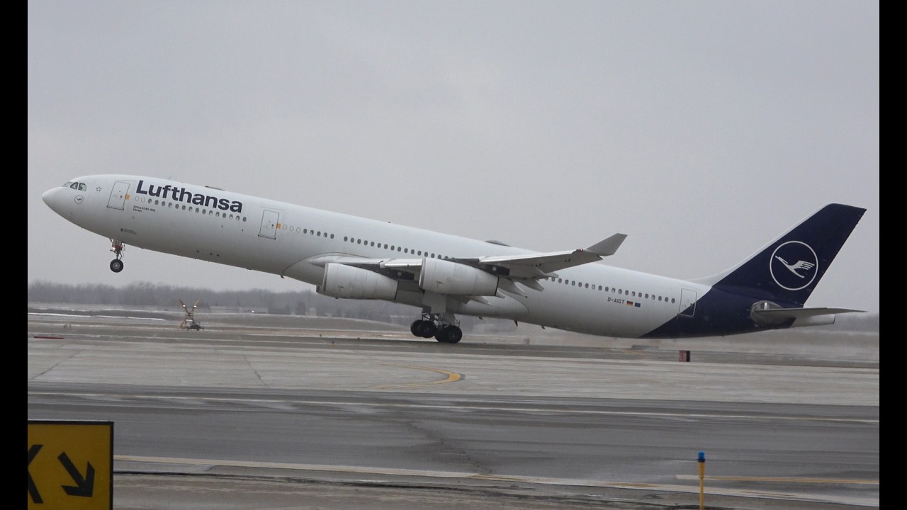 Lufthansa A340-300 take off, DTW
