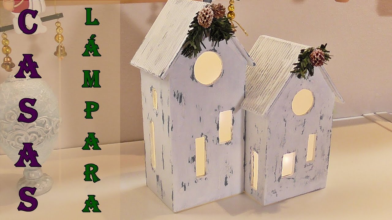 Casitas navideñas iluminadas reciclando cartón. Manualidades para navidad