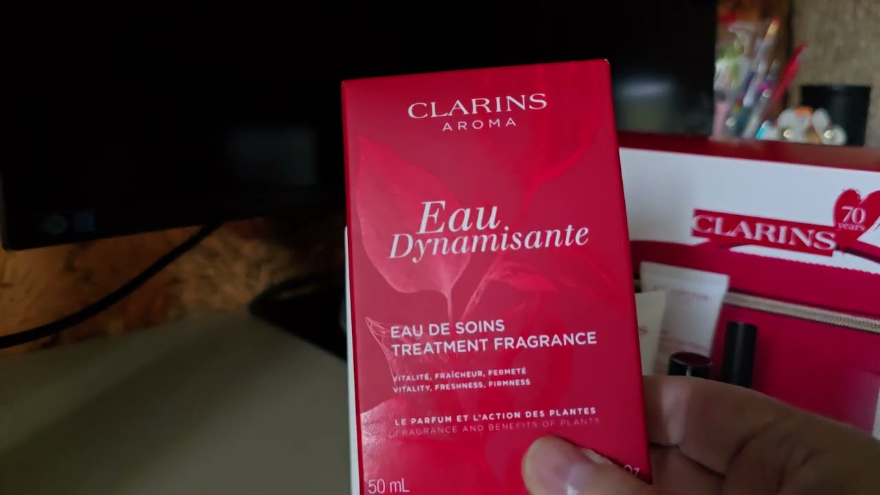 Unboxing Notino Clarins Discovery box #notino #beauty #clarins #skincare