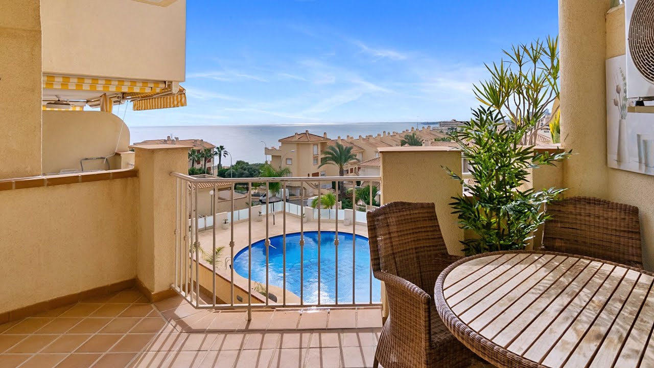 Amplio Apartamento Junto a la Playa y con Vistas al Mar en Dehesa de Campoamor