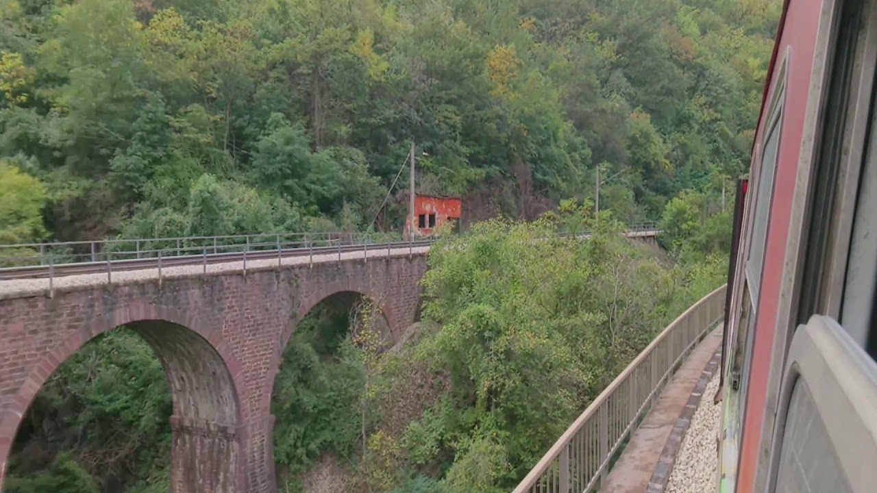 Пътуване с влак през Искърското дефиле - октомври 2020