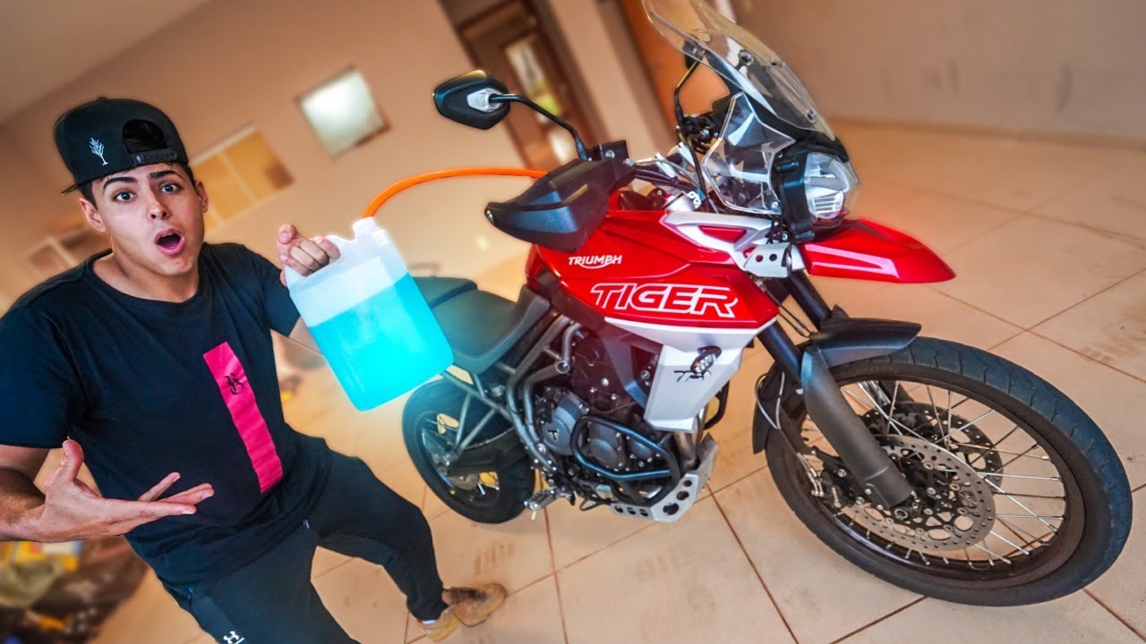 COLOQUEI GASOLINA DE AVIÃO NA TIGER 800