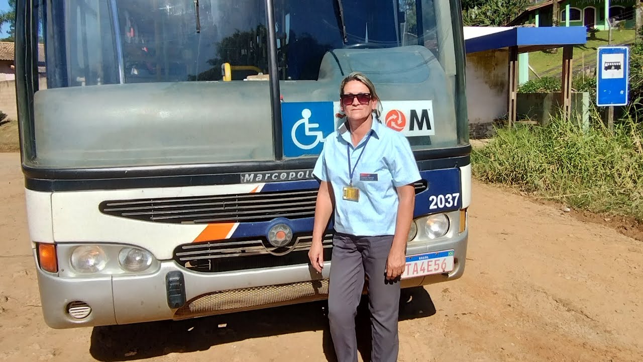 MINHA AMIGA SILVANA NA LINHA DO MURUNDU IBIÚNA COM A VIAÇÃO RAPOSO TAVARES DANÚBIO AZUL