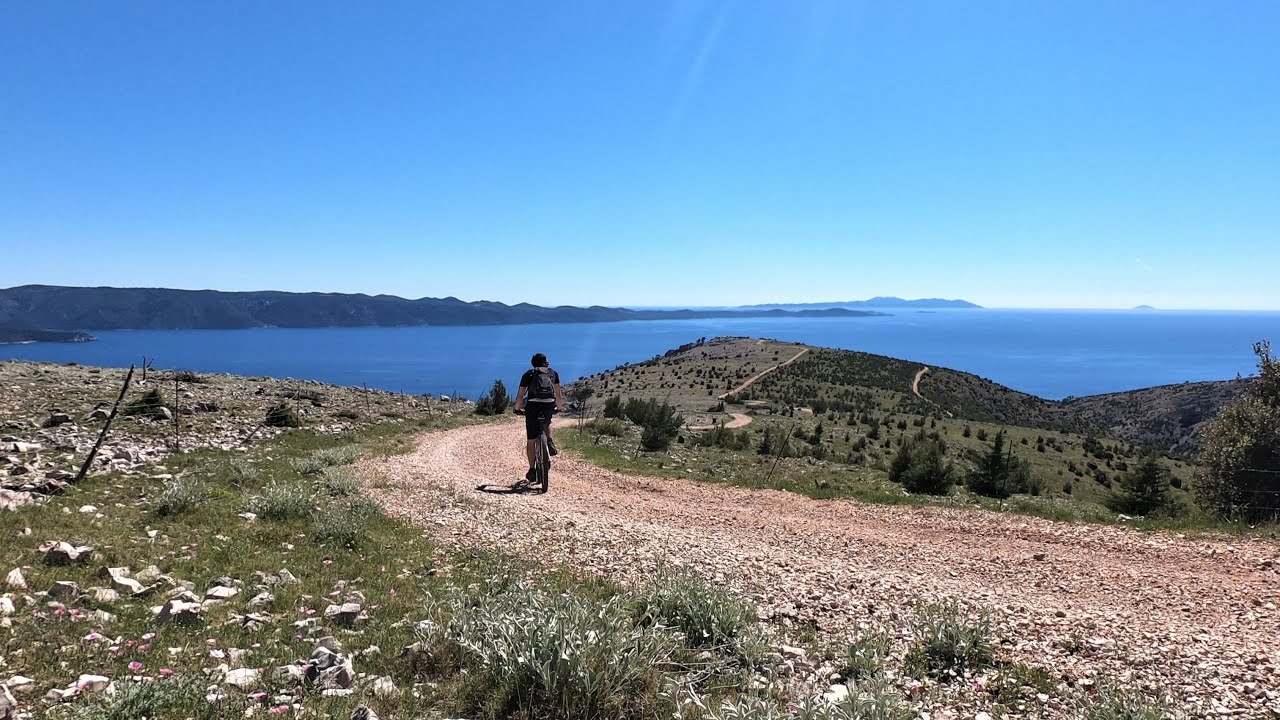 Brač-Desert Trails- Split- (Island Brač)-Supetar-Vidova Gora-Pustinja Blaca-Milna-Sutivan
