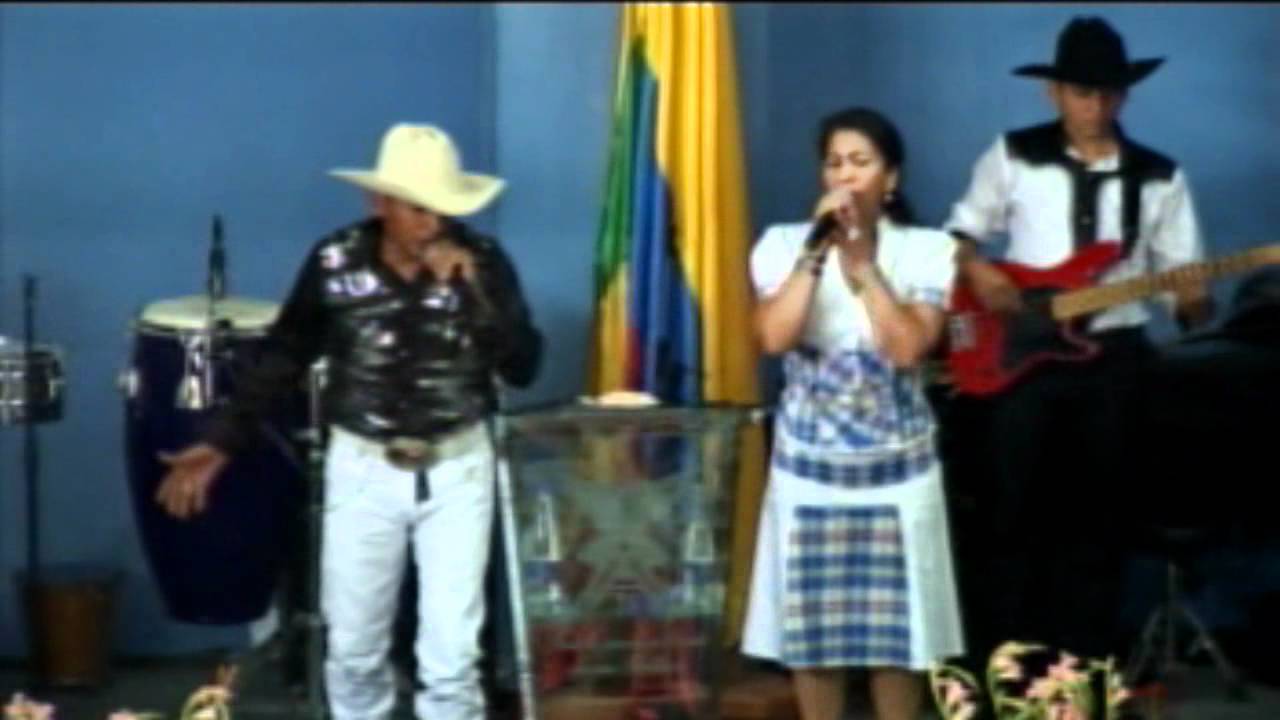 Hector Moyano y sus corridos celestiales - Diciembre 14 de 2011