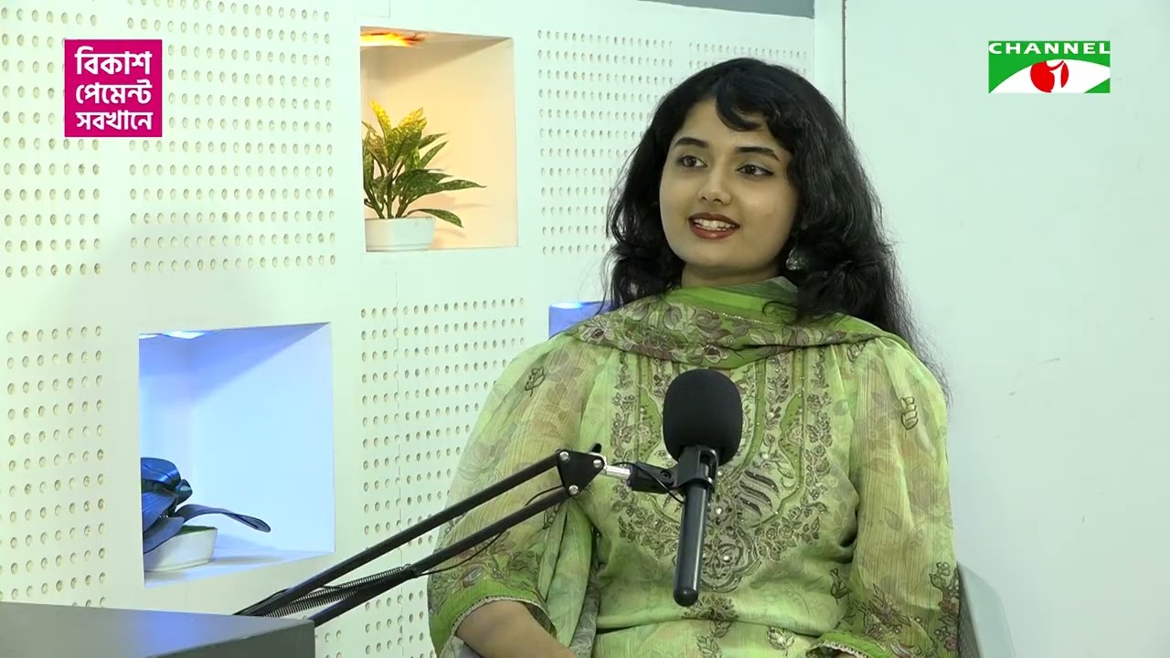 মেট্রোরেলের মিমিক্রি