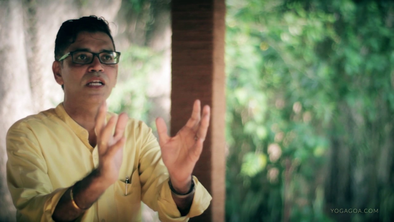 Exploring Ayurveda - On Integrating Yoga and Ayurveda