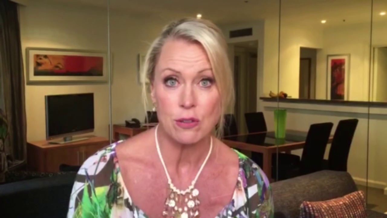 Lisa Curry's Introduction to Happy Hormones And Hormonal Imbalance | Happy Healthy You