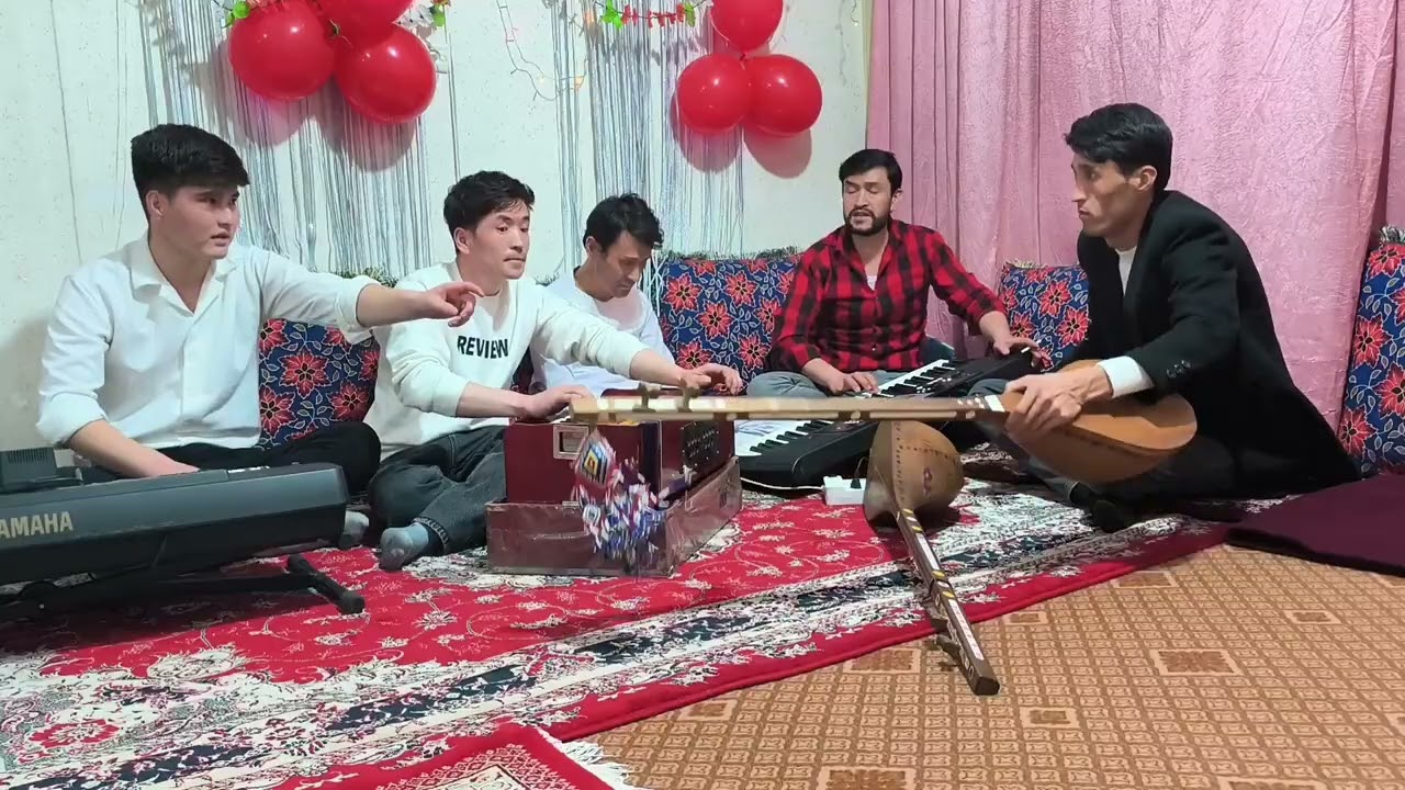 شب #یلدا با #موسیقی های #مالستانی تقدیم حضور گرم تان 